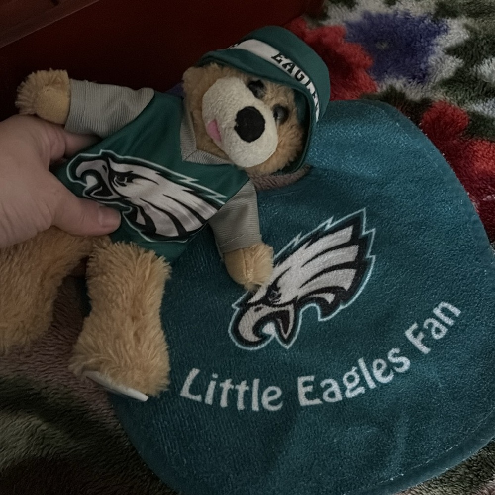 set bear PHILADELPHIA EAGLES HIGH QUALITY BABY BIB REPRESENT
